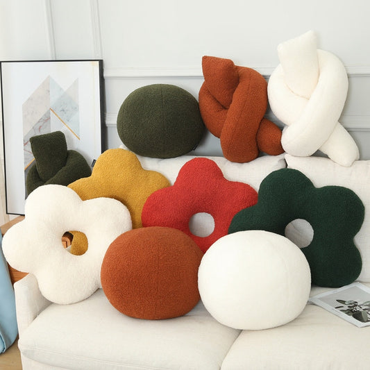 Flower/Knot/Ball Pillow